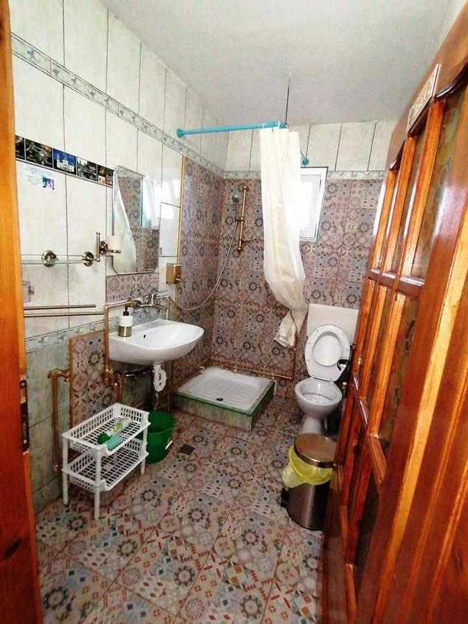 Hostel Pascalis Alesd Ngoại thất bức ảnh
